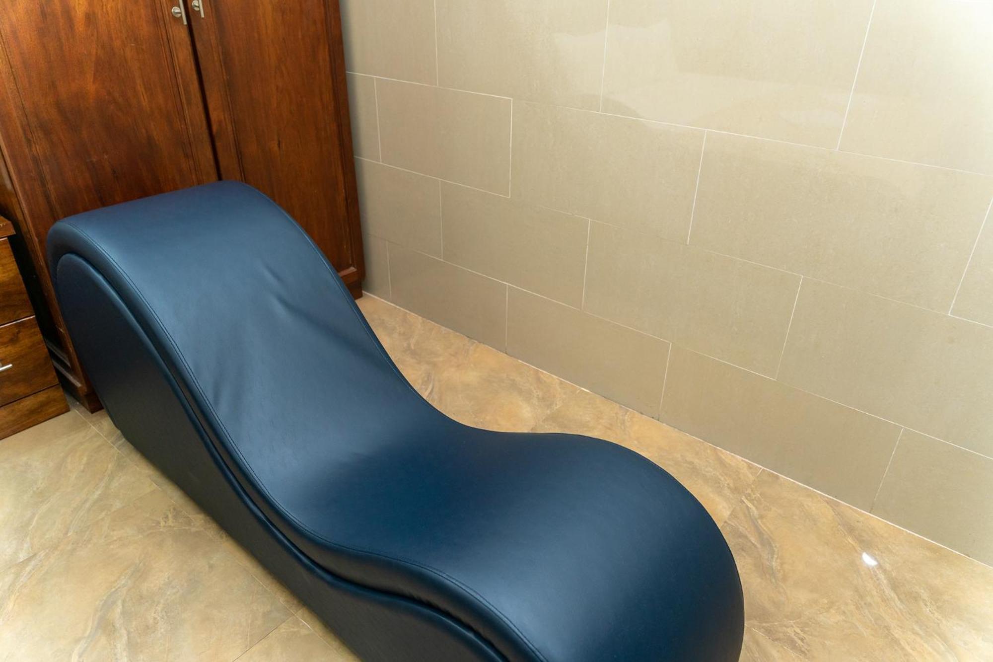 Hi You Hotel Вунгтау Экстерьер фото